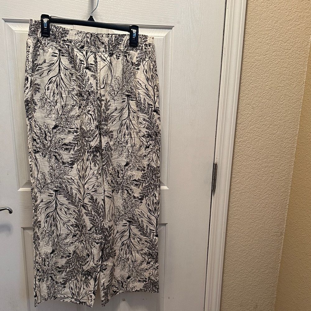 Tahari 100% Linen Wide Leg Black and White Floral Pants (Elastic Waist) Size Lar